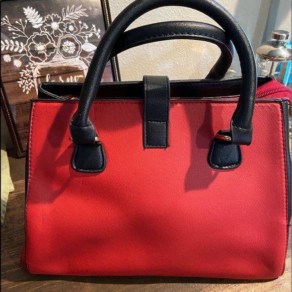 Pretty patchwork handbag - Picture 2 of 4